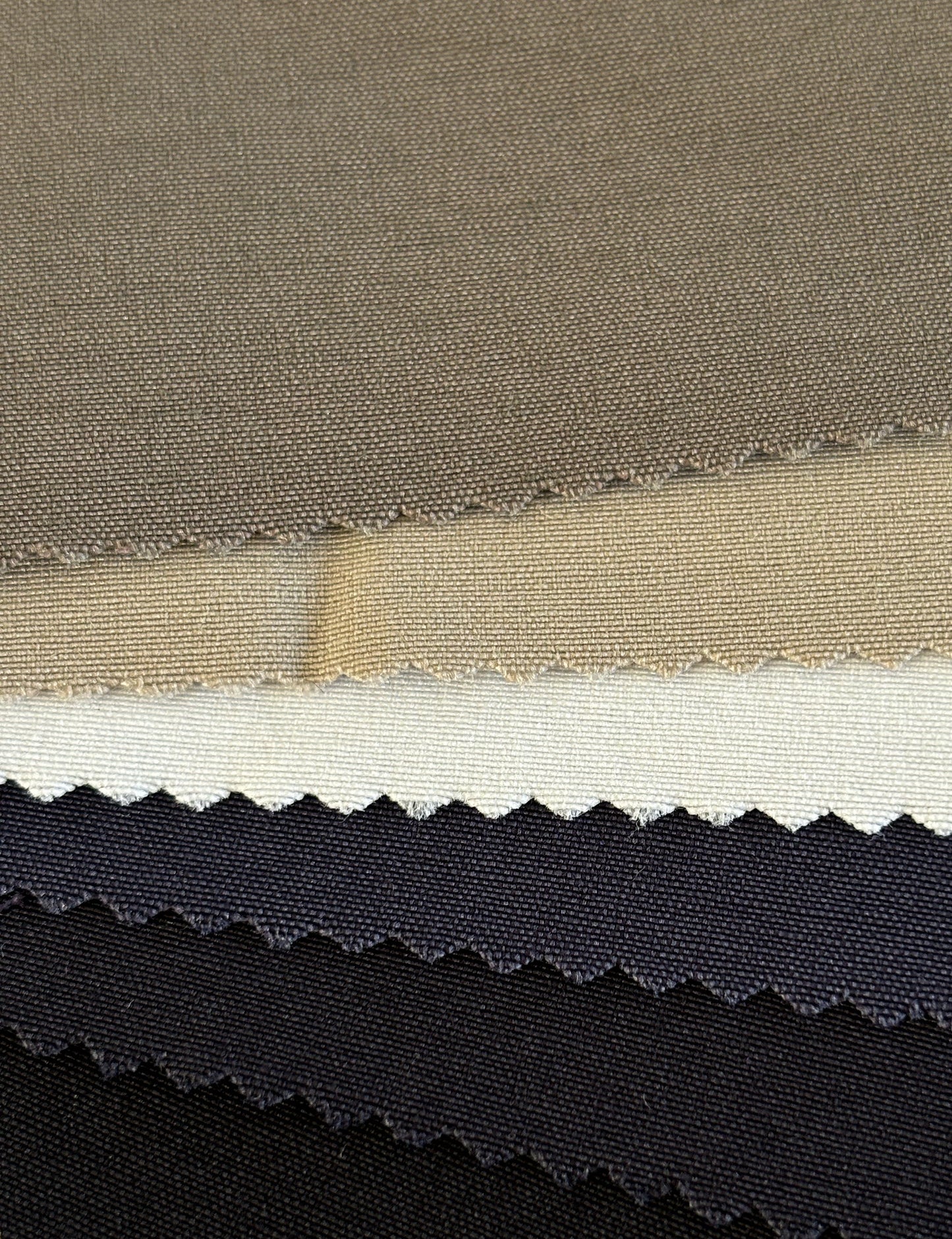 Colour Card | Chalet